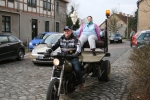 09_03_31_klinkenputzen_am_rathaus2